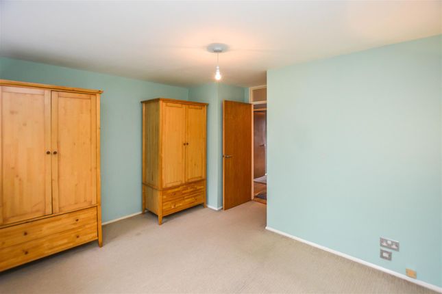 10 Fairlawns, London Road, Brentwood photo 4