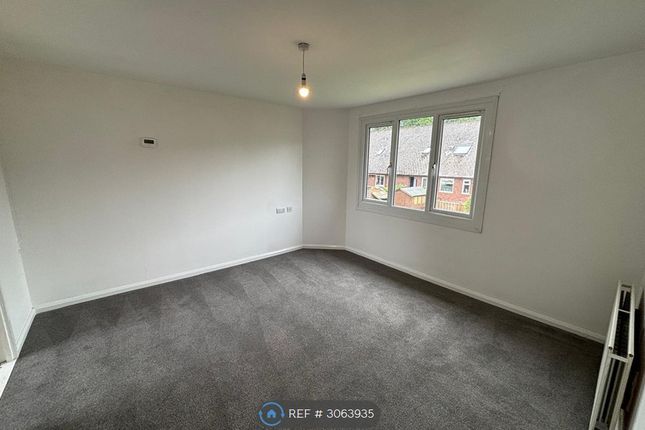 Shrewsbury Drive, Backworth, Newcastle Upon Tyne photo 3