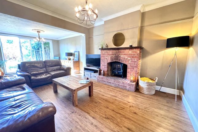 5, Berkeley Avenue, Bexleyheath photo 3