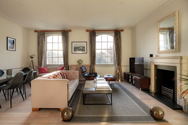 Flat 2, 17, Onslow Square, South Kensington photo 2