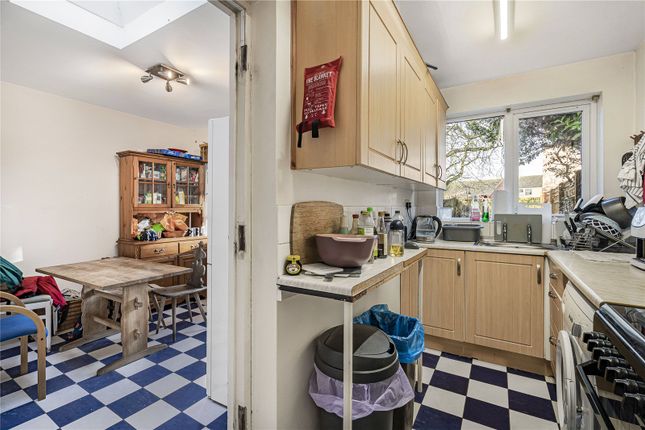 24, Adelaide Street, Oxfordshire photo 4
