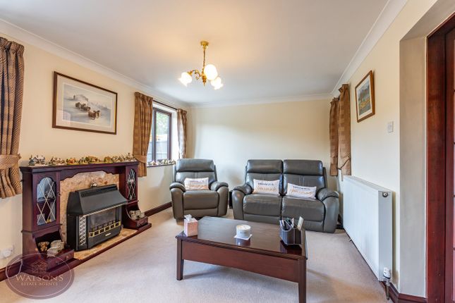 107, Harcourt Crescent, Nottingham photo 4