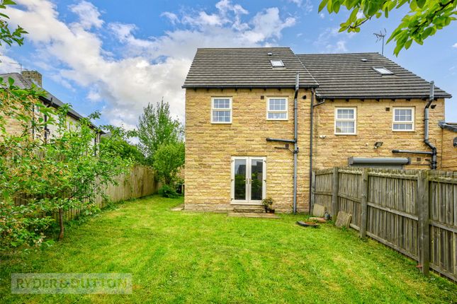 93, Marlington Drive, West Yorkshire photo 2