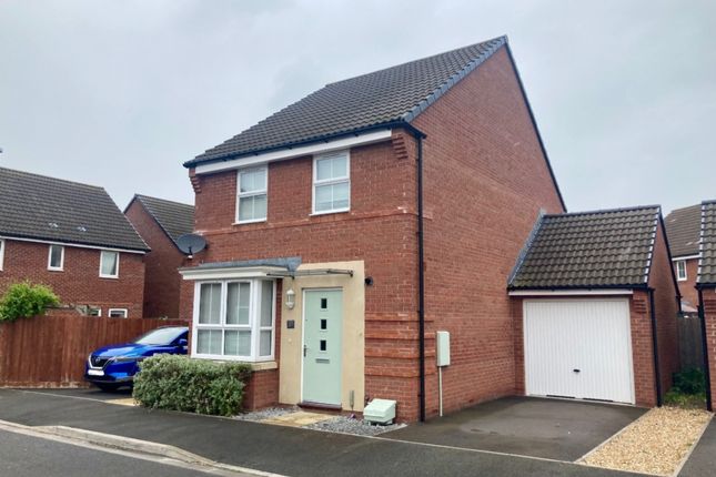 Thumbnail Detached house to rent in Royal Drive, Bridgwater