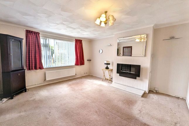 40, Pinewood Crescent, Newton Aycliffe photo 2