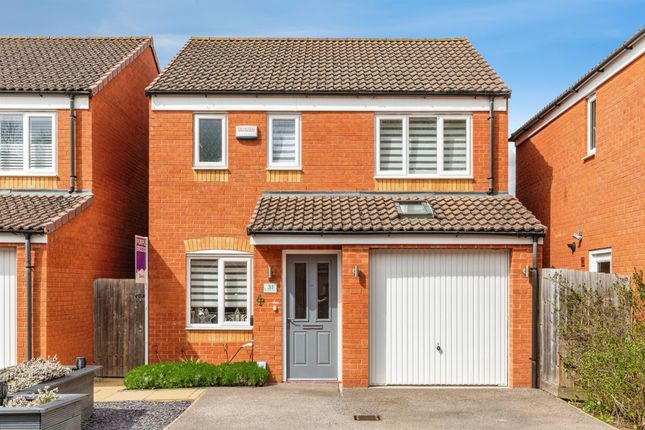 31, Centenary Way, Raunds photo 2