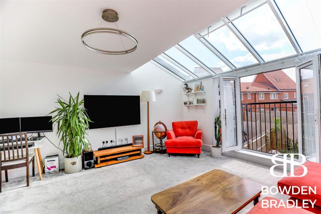 Thumbnail End terrace house for sale in Periwinkle Gardens, Chigwell