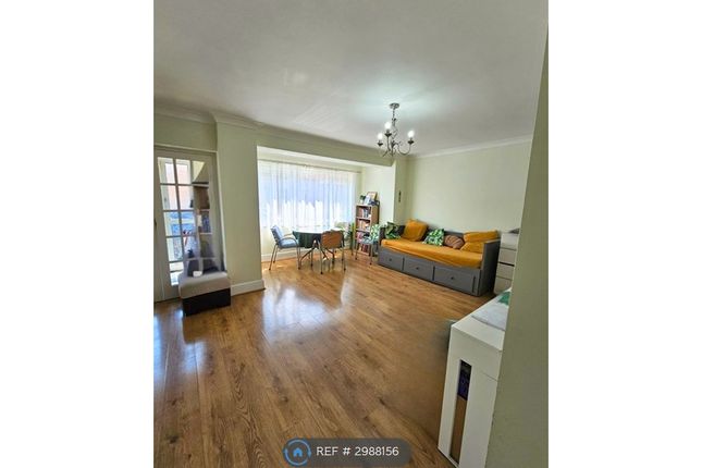 Lushes Road, Loughton photo 4
