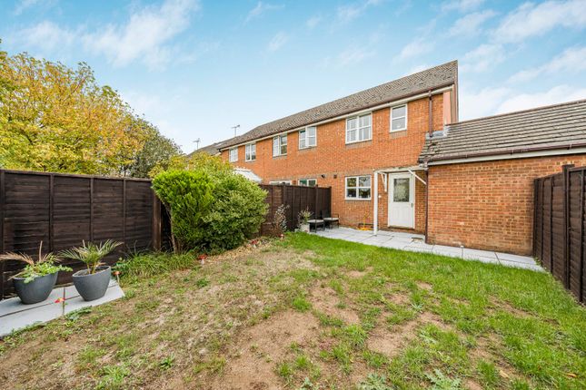 3, Riverview Gardens, Surrey photo 4