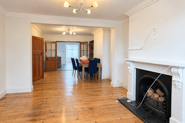 245, Rectory Road, Grays photo 2