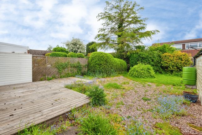 27, Cedar Avenue, Runcorn photo 2