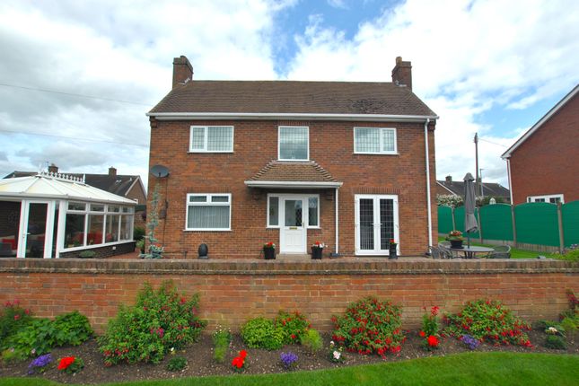 Orchard Cottage, North Road, Telford photo 2