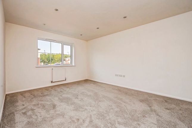 Molyneux Gardens, 1, Firgrove Close, Merseyside photo 4