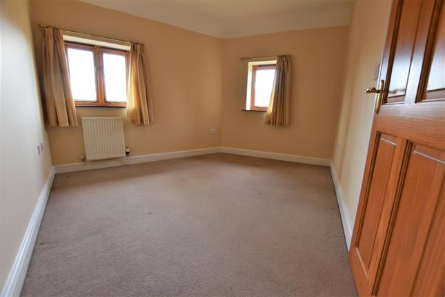 Detached house to rent in Walgrave Road, Hannington, Northampton