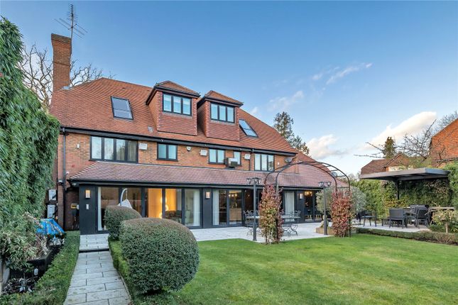 Detached house for sale in Stonecroft Close, Barnet Road, Arkley, Hertfordshire