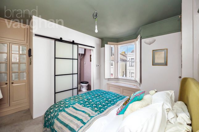 Terraced house for sale in College Gardens, Brighton, East Sussex