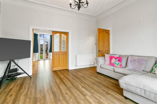 55, Glasgow  Road, Dumbarton photo 4