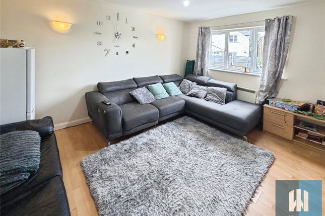 Apartment 3, 71a, Wood Lane, Huddersfield photo 2