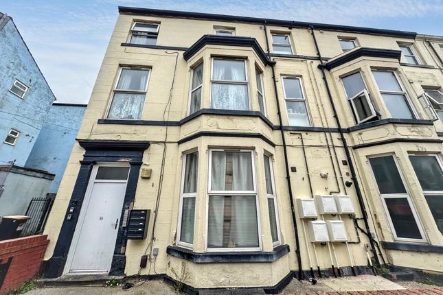 1-bed flat on 16C General Street, Blackpool, £25,000