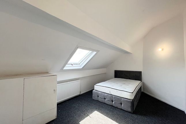 2, Pendlebury Road, Manchester photo 3