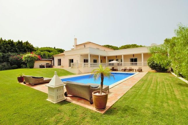 Thumbnail Villa for sale in Portugal, Algarve, Quinta Do Lago