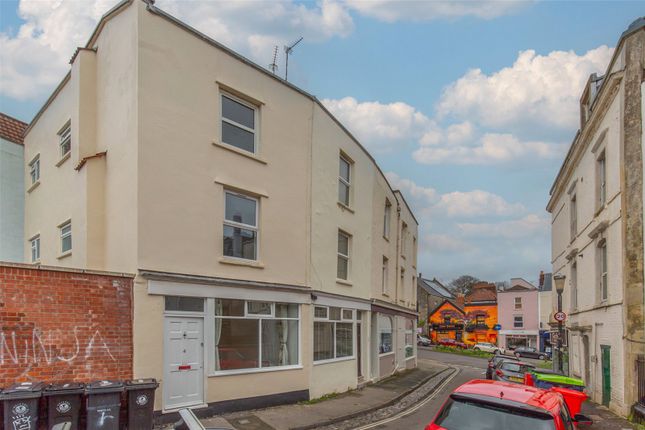 Thumbnail Town house for sale in Highland Crescent, Bristol