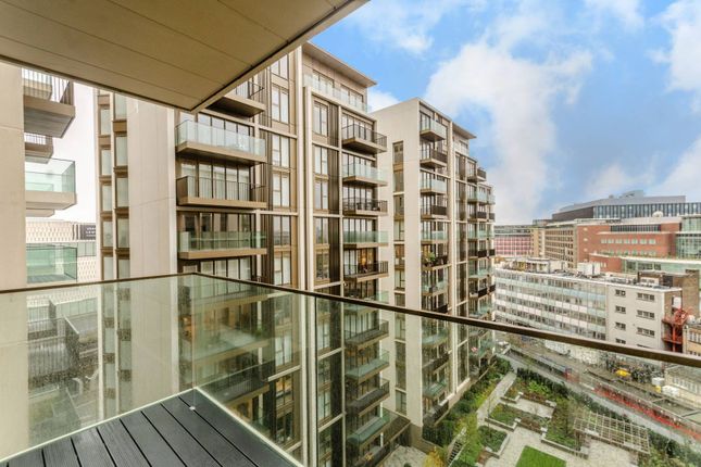 Flat for sale in White City Living, White City, London