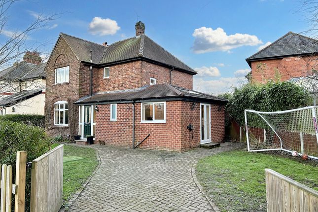 Thumbnail Detached house for sale in Cross Hey, Chester