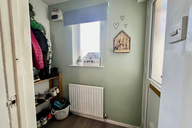 19, Arundel Court, Hayle photo 2