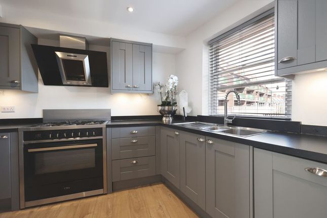 Upper Maisonette, Flat 2, 1, Granby Hill, Bristol photo 4