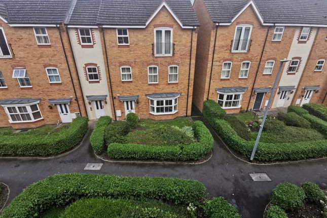 Flat to rent in 36 Archers Walk, Trent Vale, Staffordshire, Stoke-On-Trent, Staffordshire ST4