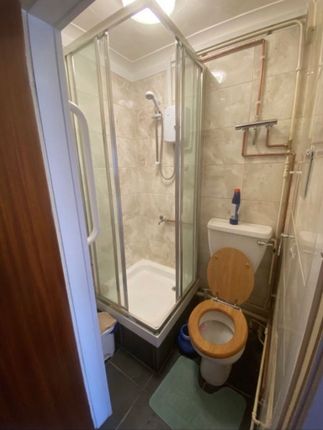Chafford Walk, Rainham photo 5