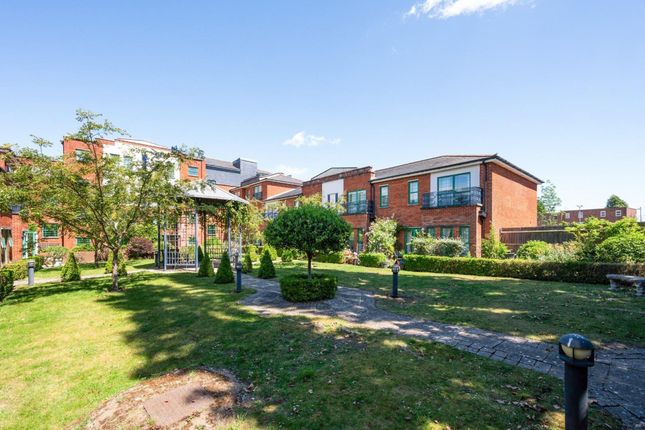 2-bed flat on 14, Brabham Court, Worcester Park, £325,000