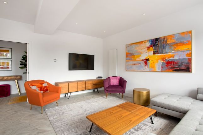 Flat 14 York House, Abbey Mill Lane, St. Albans photo 2