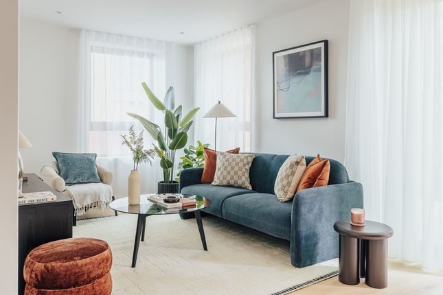 2-bed flat on PARKVIEW, East Parkside, London, £763,000