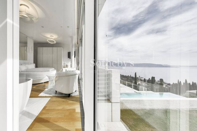 Villa for sale in Via Ronciglio, Gardone Riviera, Lombardia