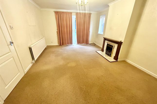 2, Carter Grove, Hereford photo 3