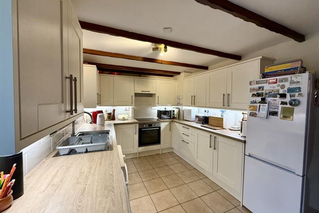 Y Lon, Station Road, Caehopkin, Abercrave photo 2