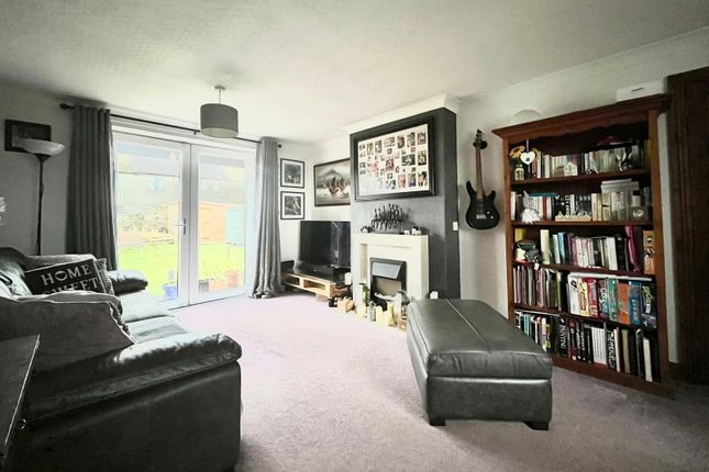 10, Rosevale, Carlisle photo 3
