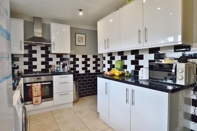 Terraced house for sale in The Cherries, Slough
