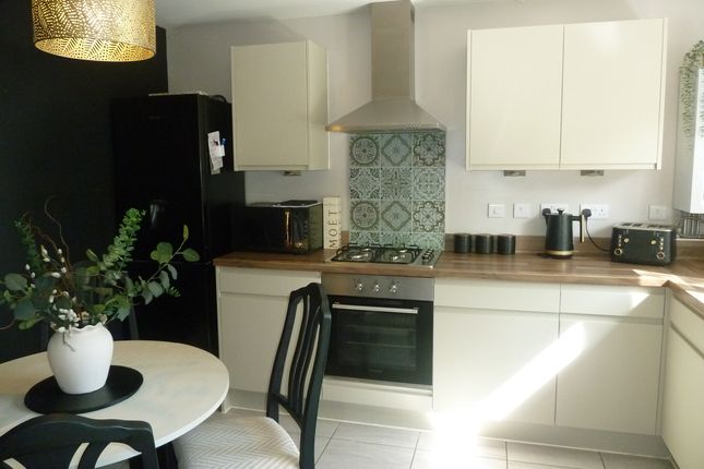36, Flora Close, Exmouth photo 2