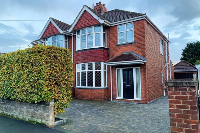 Thumbnail Semi-detached house to rent in Malvern Road, Scunthorpe