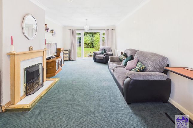 35, Yantlet Drive, Strood photo 4