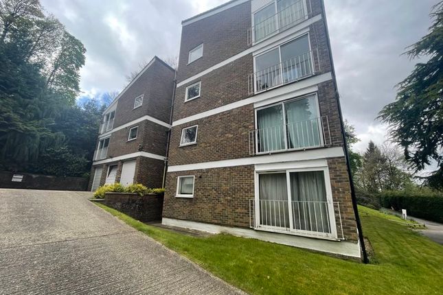 Thumbnail Flat to rent in Cedar Court, Haslemere