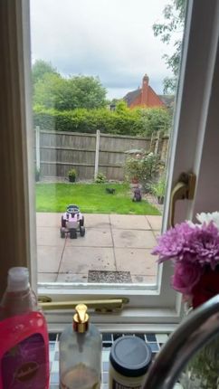 7, Priors Gate, Telford photo 4