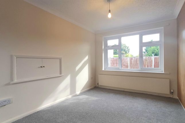 81, Doncaster Road, Tickhill photo 5