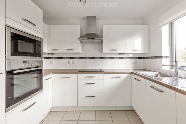 Flat for sale in Liberty House, Raynes Park