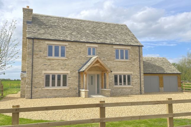 Thumbnail Detached house for sale in Meadow Place, Bampton, Oxfordshire