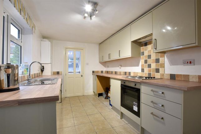126 Knox Road, Wellingborough photo 4