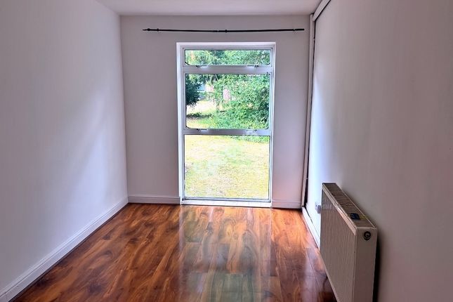 Flat 3, Penda Court 161a, Hamstead Road, BIRMINGHAM photo 4